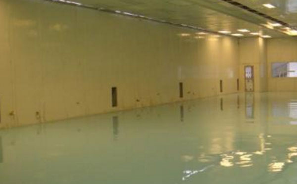 康乐自流平环氧地坪中涂